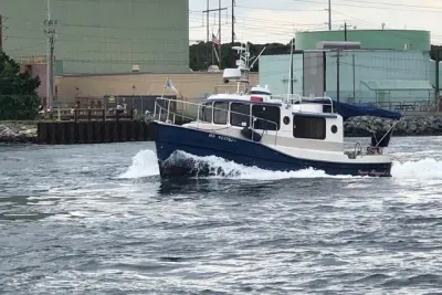 2007 Ranger Tugs R-25