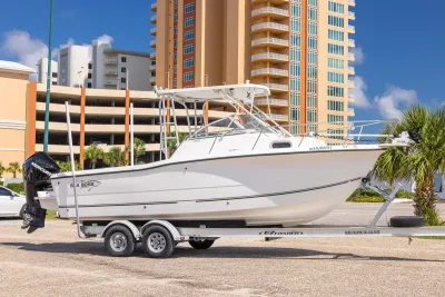2007 Sea Boss 235 Walkaround