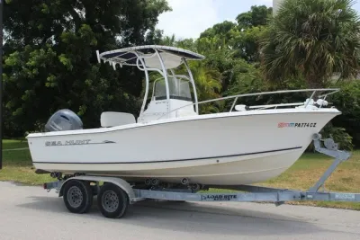 2007 Sea Hunt Triton 202