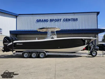 2007 Triton 351 CC