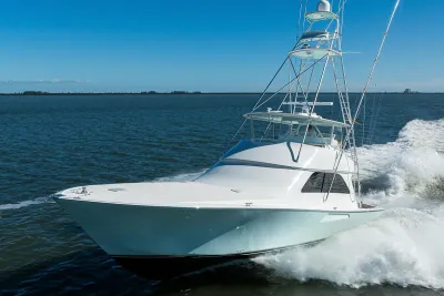 2007 Viking 64 Convertible