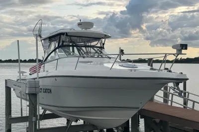 2008 Century 3200 Offshore