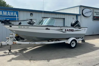 2008 Lund 1850 Fisherman
