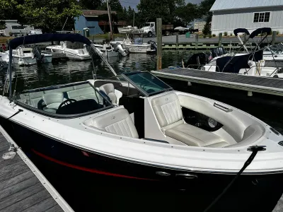 2008 Regal 2200 Bowrider