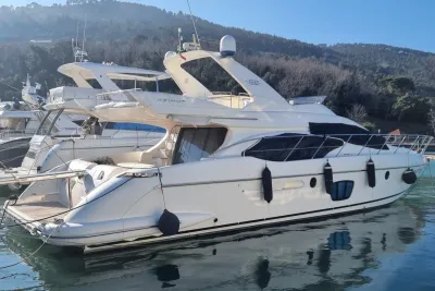 2009 Azimut 62