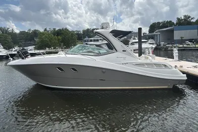 2009 Sea Ray Sundancer 310