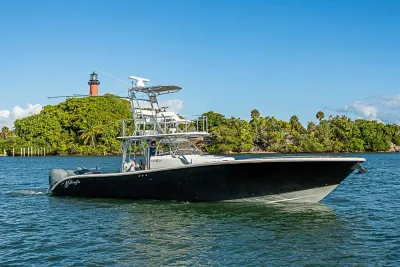 2010 Yellowfin 42 Offshore