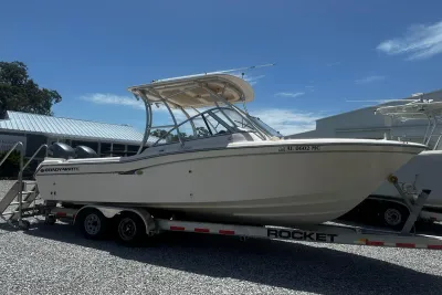 2011 Grady-White Freedom 255