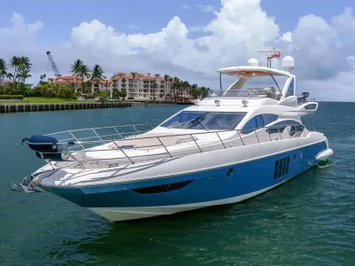 2012 Azimut 64