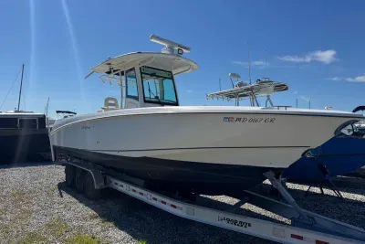 2012 Boston Whaler 320 Outrage
