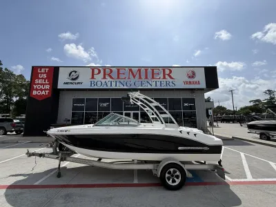2012 Chaparral 19 H2O Sport