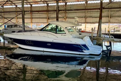 2012 Cruisers Yachts 430 Sports Coupe
