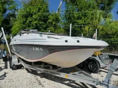 2012 Hurricane SunDeck Sport 188 OB