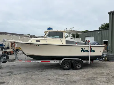2012 Parker 2120 Sport Cabin