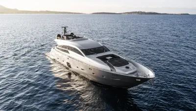 2012 Pershing 92
