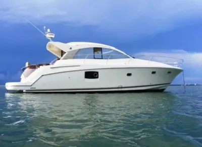 2012 Prestige 440S
