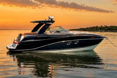 2012 Rinker 310 Express Cruiser