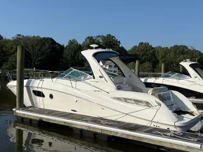 2012 Sea Ray Sundancer 350