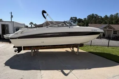 2012 Stingray 235 LR
