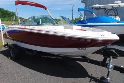 2013 Chaparral 19 Sport H2O