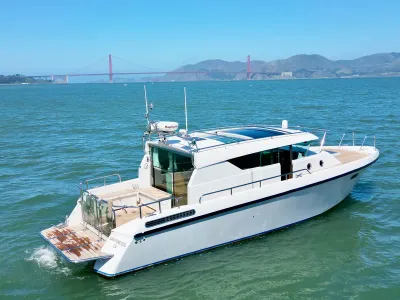 2013 Delta Powerboats 40 Walk Around