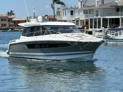 2013 Jeanneau NC 11