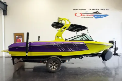 2014 Nautique Ski Nautique 200 Open Bow