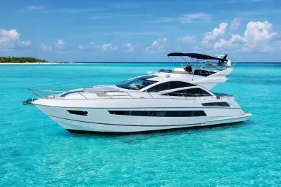 2014 Sunseeker 68 Sport Yacht
