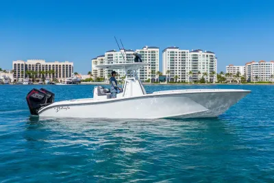 2014 Yellowfin 29 Offshore