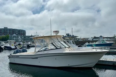 2015 Grady-White Freedom 275