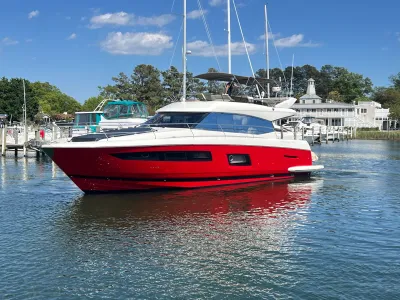 2015 Prestige 550