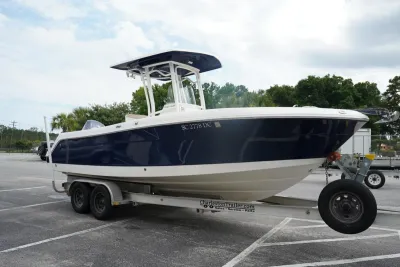 2015 Robalo R242 Center Console