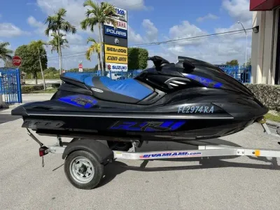 2015 Yamaha WaveRunner FZ