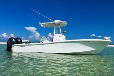 2015 Yellowfin 26 Hybrid