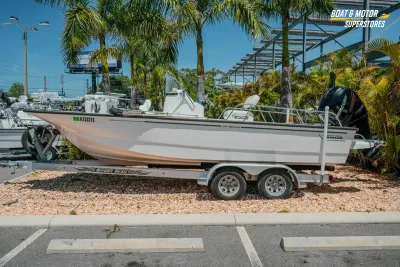 2016 Boston Whaler 210 Montauk