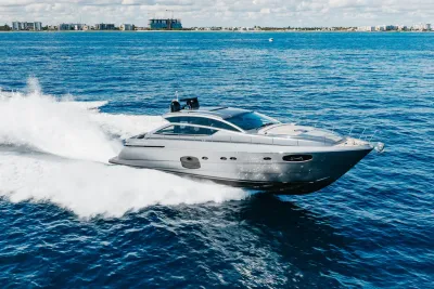 2016 Pershing 62 Pershing