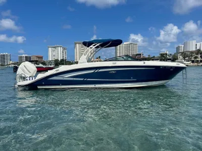 2016 Sea Ray 270 Sundeck Outboard