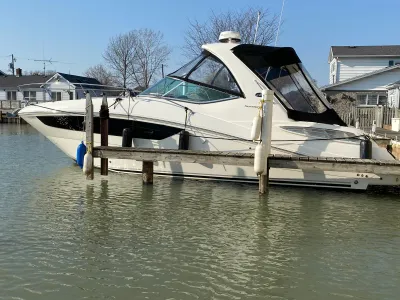 2016 Sea Ray Sundancer 330