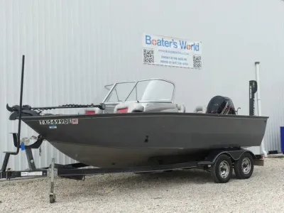 2016 Tracker Targa V-18 WT