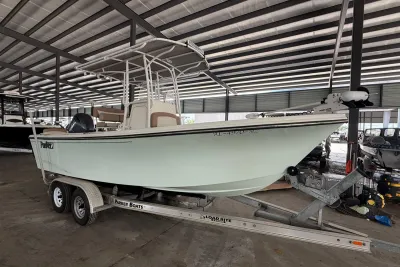 2017 Parker 21 Special Edition