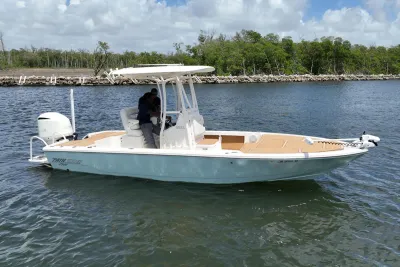 2017 Pathfinder 2500 Hybrid