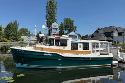 2017 Ranger Tugs R-31 S