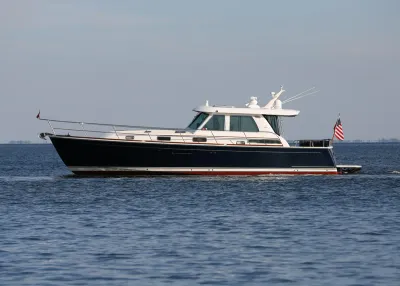 2017 Sabre 48 Salon Express