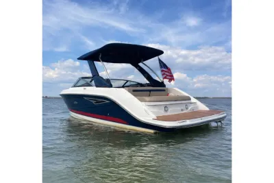 2017 Sea Ray SLX 250