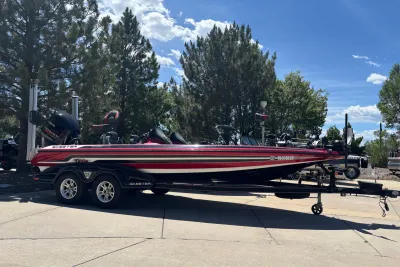 2017 Skeeter FX21