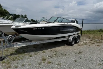 2018 Chaparral 21 H2O Ski & Fish OB
