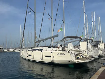 2018 Dufour 56 Exclusive