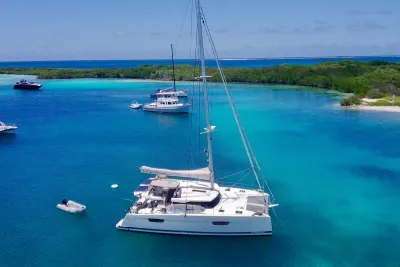 2018 Fountaine Pajot Saona 47