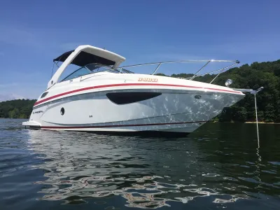 2018 Regal 28 Express