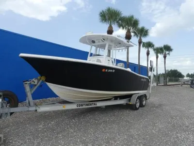 2018 Sea Pro 239 Center Console